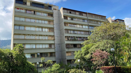 Bello Y Amplio Apartamento En Venta La Tahona Caracas 23-115