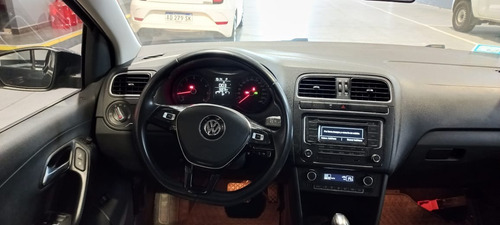 Imagen 7 de 8 de Volkswagen Polo Comfortline Tiptronic 1.6 16v 4p