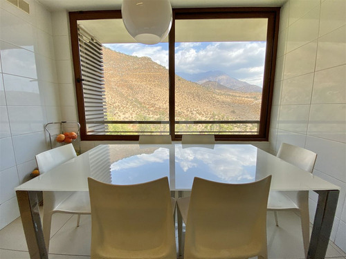 Penthouse: San Carlos De Apoquindo / U Los Andes
