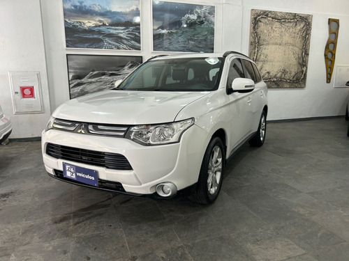 Mitsubishi Outlander 2.0 16V 160cv Aut.