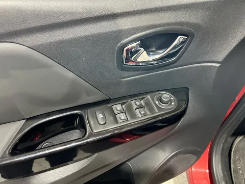 Renault Captur 2.0 Iconic At