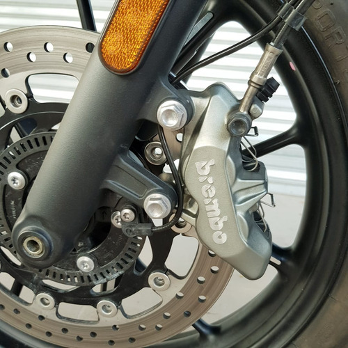 Triumph Street Twin