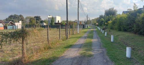 Terreno En Barrio La Escondida Banco Provincia F Alvarez