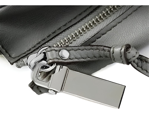 Pendrive 2tb 3.0 Color Plateado Generico