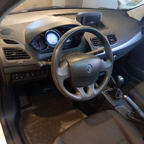 Imagen 6 de 12 de Renault Fluence 1.6 Ph2 Dynamique Pack 110cv 2017