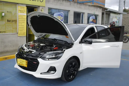 Chevrolet Onix 1.0 RS TURBO