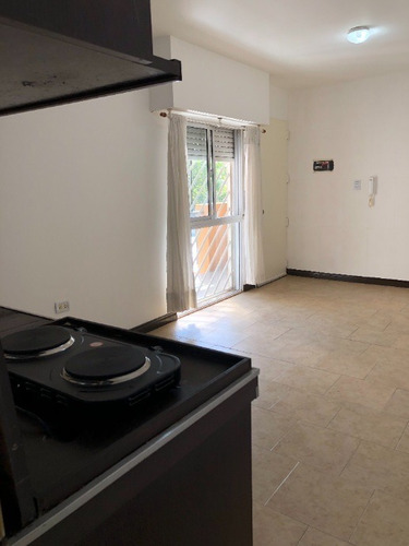 Imagen 5 de 10 de Monoambiente En Venta En Moron Norte