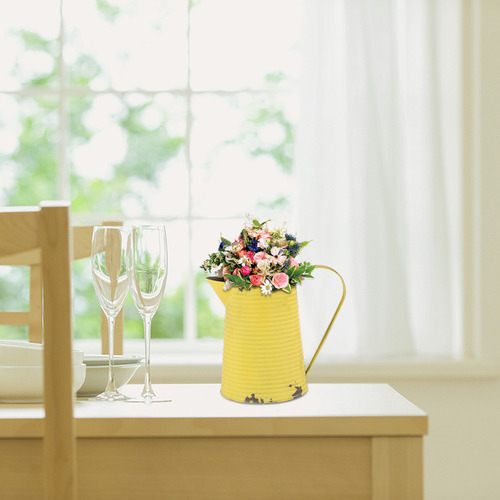 Jarra Tipo Cubo De Hojalata Con Decoración Floral