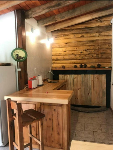 Venta De Propiedad En Epuyén, Chubut 2 Casas En Media Hectarea - Ideal Para Turismo O Inversión