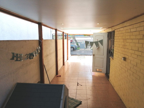 Imagen 2 de 19 de Casa 4 Dormitorios 3 Baños En Avenida El Rosal Maipú