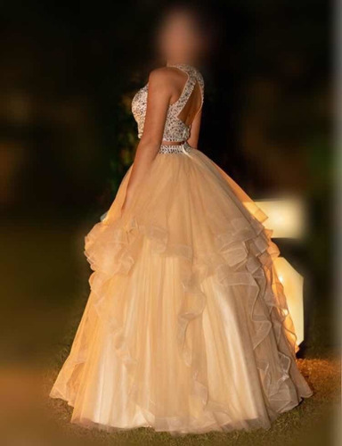 Vestido De Quinceañera (incluye Pollera Corta)
