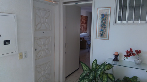 Imagem 2 de 14 de Apartamento À Venda Com 87 Metros 03 Quartos No Papicu