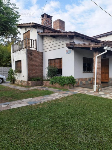 Quinta 5 Ambientes En Venta - Francisco Alvarez, Moreno