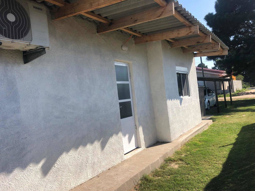 Hermosa Casa En Lago Merín Con Piscina