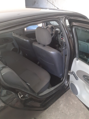 Renault Clio Sedan 2008 1.6 16v Expression Hi-flex 4p