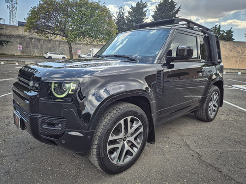 Land Rover Defender 90 Dynamic 2022