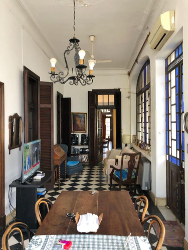 Venta De Importante Propiedad Ubicada En Diag. 77 9 Y 42