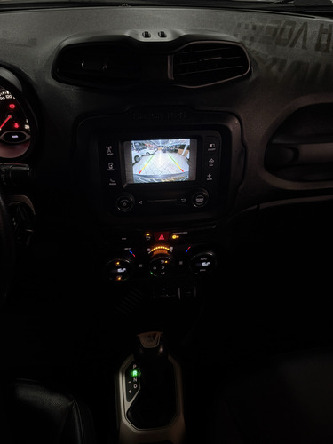 Jeep Renegade 1.8 16V FLEX LONGITUDE 4P AUTOMÁTICO