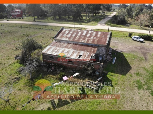 Campo, 69 Has, Las Brujas Con Costa Al Rio Santa Lucia, Casco, Varias Construcciones