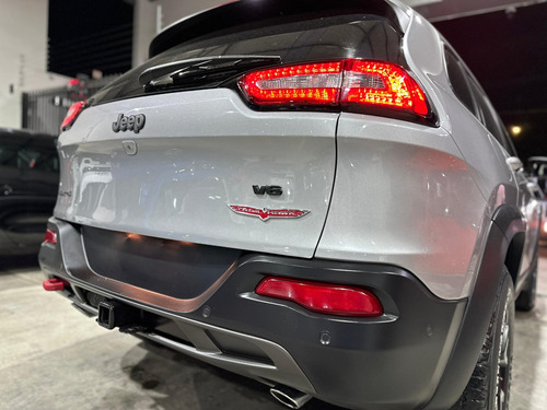 Jeep Cherokee 3.3l Trailhawk At