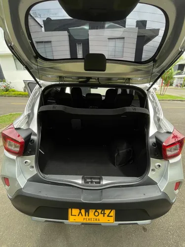 Renault Kwid 1.0 Outsider