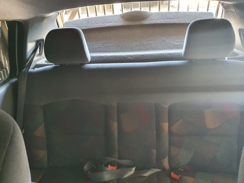 Renault Clio 2002 1.0 16v Rl 5p