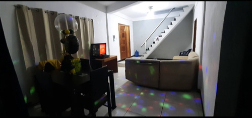Imagen 1 de 14 de Casa Grande De 2 Pisos 4 Cuartos Y 2 Baños.