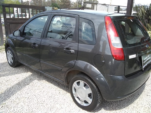 Ford Fiesta Ambiente 2006