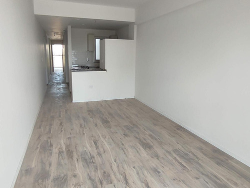 Imagen 2 de 10 de Venta Departamento 1 Dormitorio A Estrenar. 6 E/ 65 Y 66