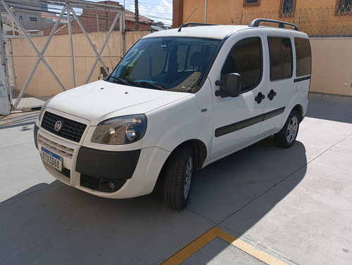 Fiat Doblo 1.8 16v Essence 7l Flex 5p 5 marchas