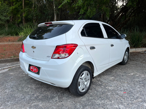 Chevrolet Onix ONIX HATCH JOY 1.0 8V FLEX 5P MEC.