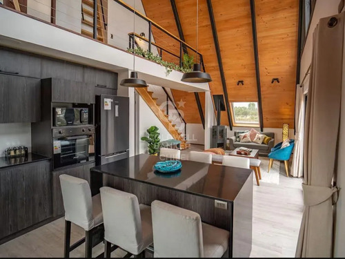 Éxito Turístico En Naturaleza: Hotel Y Cabaña 2.5ha
