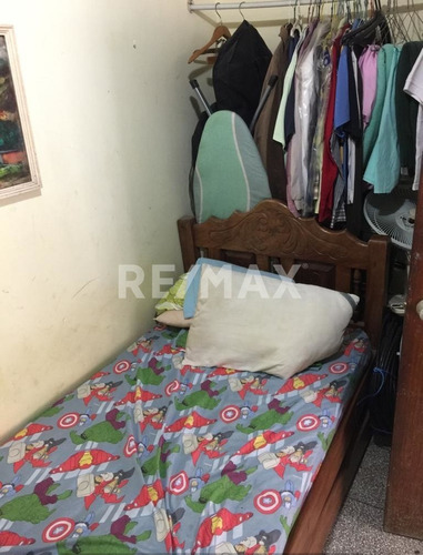 Imagen 25 de 29 de Venta De Casa-quinta En Lomas De Club Hipico Baruta Quinta Las Soto