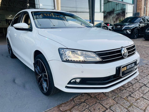 Imagem 3 de 15 de Volkswagen Jetta 2.0 Tsi Highline 211cv Gasolina 4p