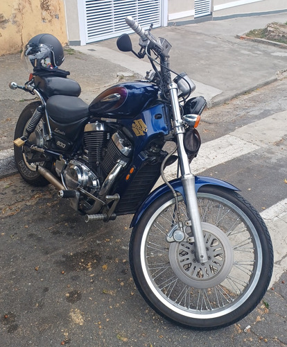 Suzuki Intruder Vs800