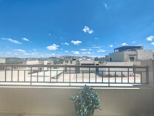 Ubicación Privilegiada En El Municipio De Corregidora Cercano A El Santuario De Schoesntantt, Casas Nuevas Con Magnificas Amenidades. Hay 3 Modelos Con Iluminacion Y Funcionalidad Aprovechado Cada E