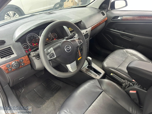Chevrolet Vectra Elite 2.4 MPFI 16V FlexPower Aut.