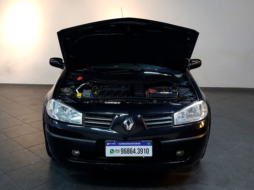 Renault Megane 1.6 DYNAMIQUE GRAND TOUR 16V FLEX 4P MANUAL
