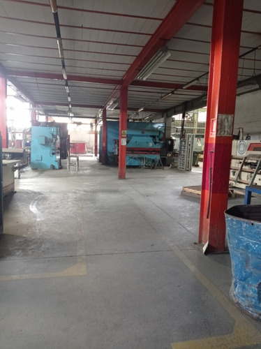 Imagen 11 de 17 de Galpón En Venta
