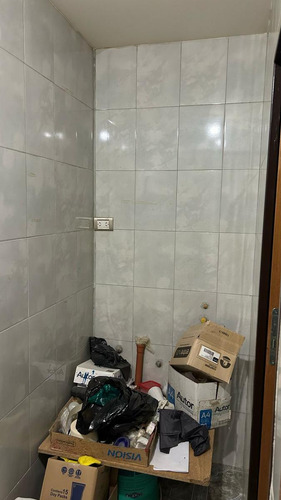 Vende Casa A Terminar Con Oficinas