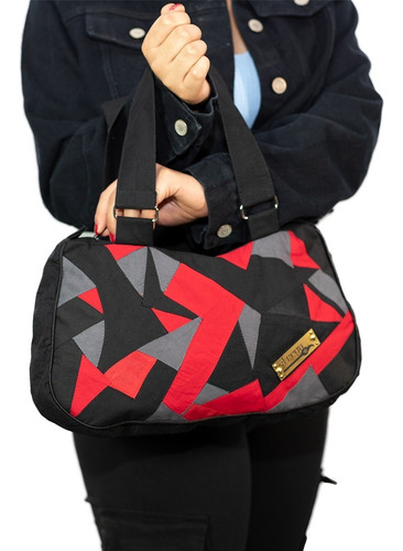 Imagen 9 de 10 de Bolso Rectangular De Mano De Retazos De Algodón Hecho A Mano