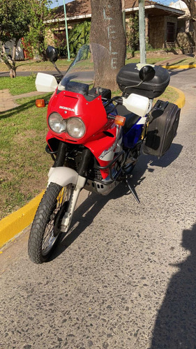 Imagen 5 de 9 de Honda Xrv 750