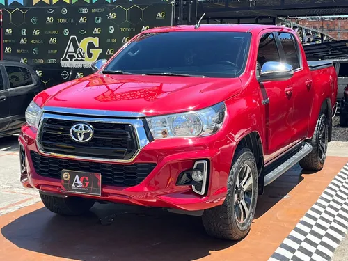 Toyota Hilux Srv Diesel 2.8 At 4x4