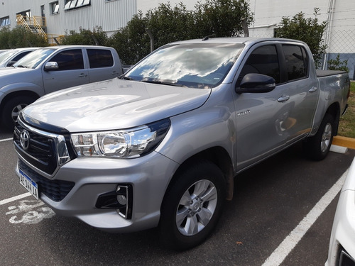 Toyota Hilux 2.8 Cd Sr 177cv 4x4 2020