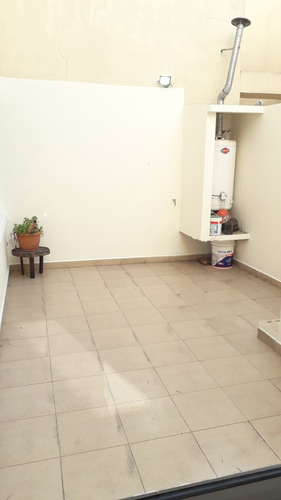 Imagen 13 de 14 de Ph 3 Amb.c/patio Y Terraza En Av Cobo Al 700, Pque.chacabuco