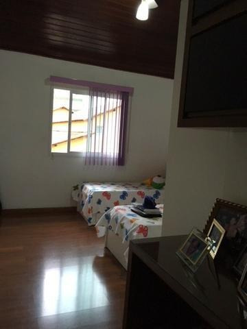 Imagem 12 de 19 de Casa Triplex Em Condominio Fechado Com 03 Quartos, Suite Em Jardim Camburi!!!!! - 2001159