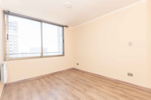 Edificio Conde Del Maule (1 Est. 1 Bod.) Piso 8