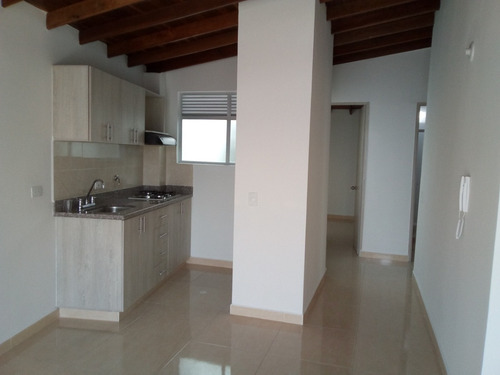 Imagen 17 de 20 de Venta De Apartamento En La Estrella A Cinco Calles Del Parque Principal