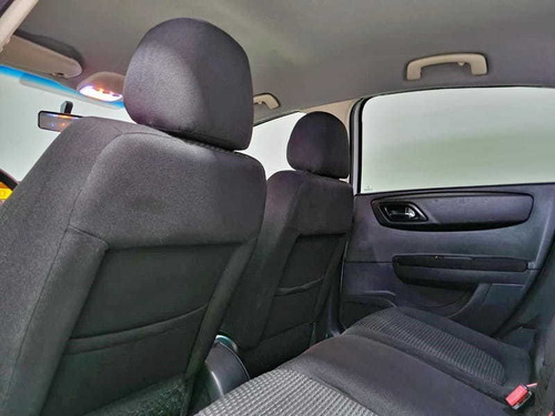 Imagem 10 de 14 de Citroen C4 Competition 1.6 Flex 4p