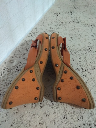 Sandalias De Cuero Taco Chino Clona